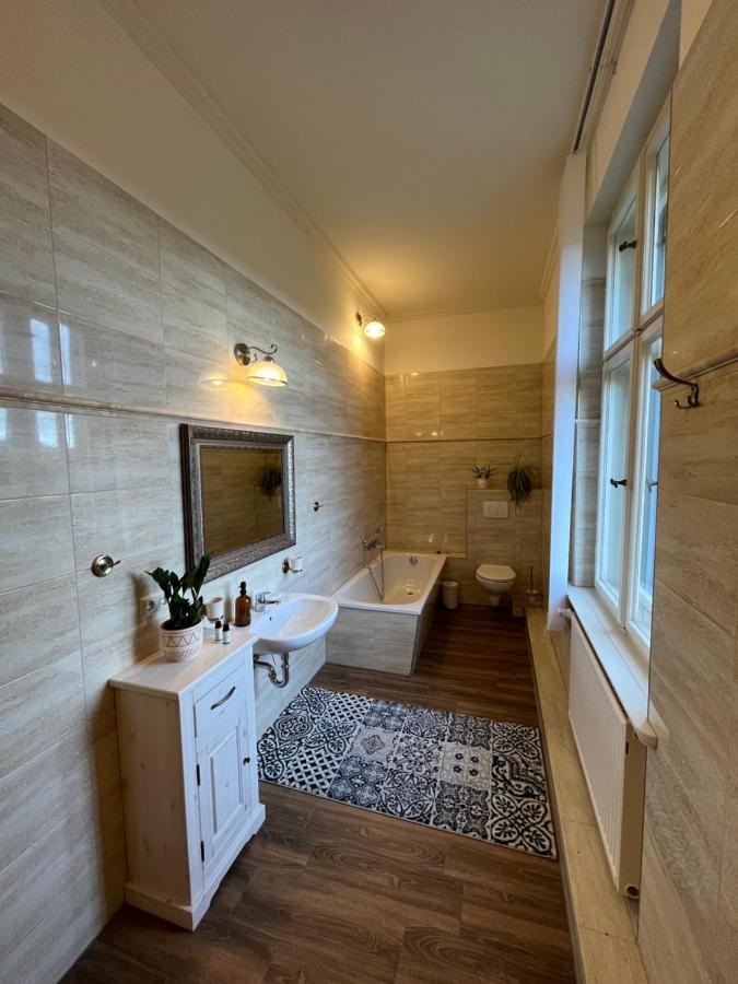 Villa Landidyll Mit Separatem Wellness-Bereich 요아힘스탈 외부 사진